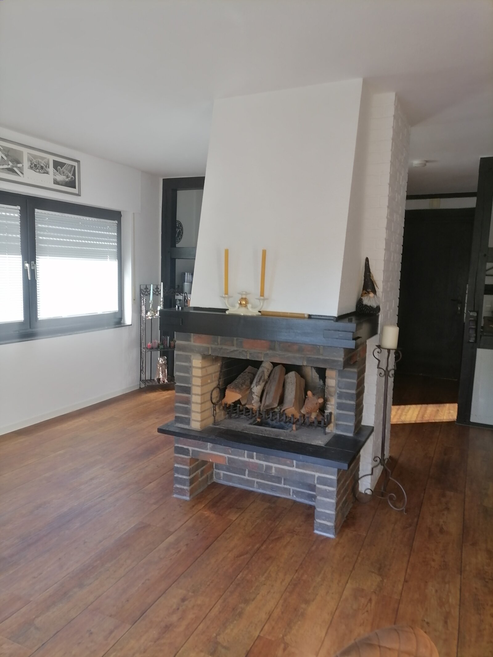 Kamin im Wohn-Esszimmer