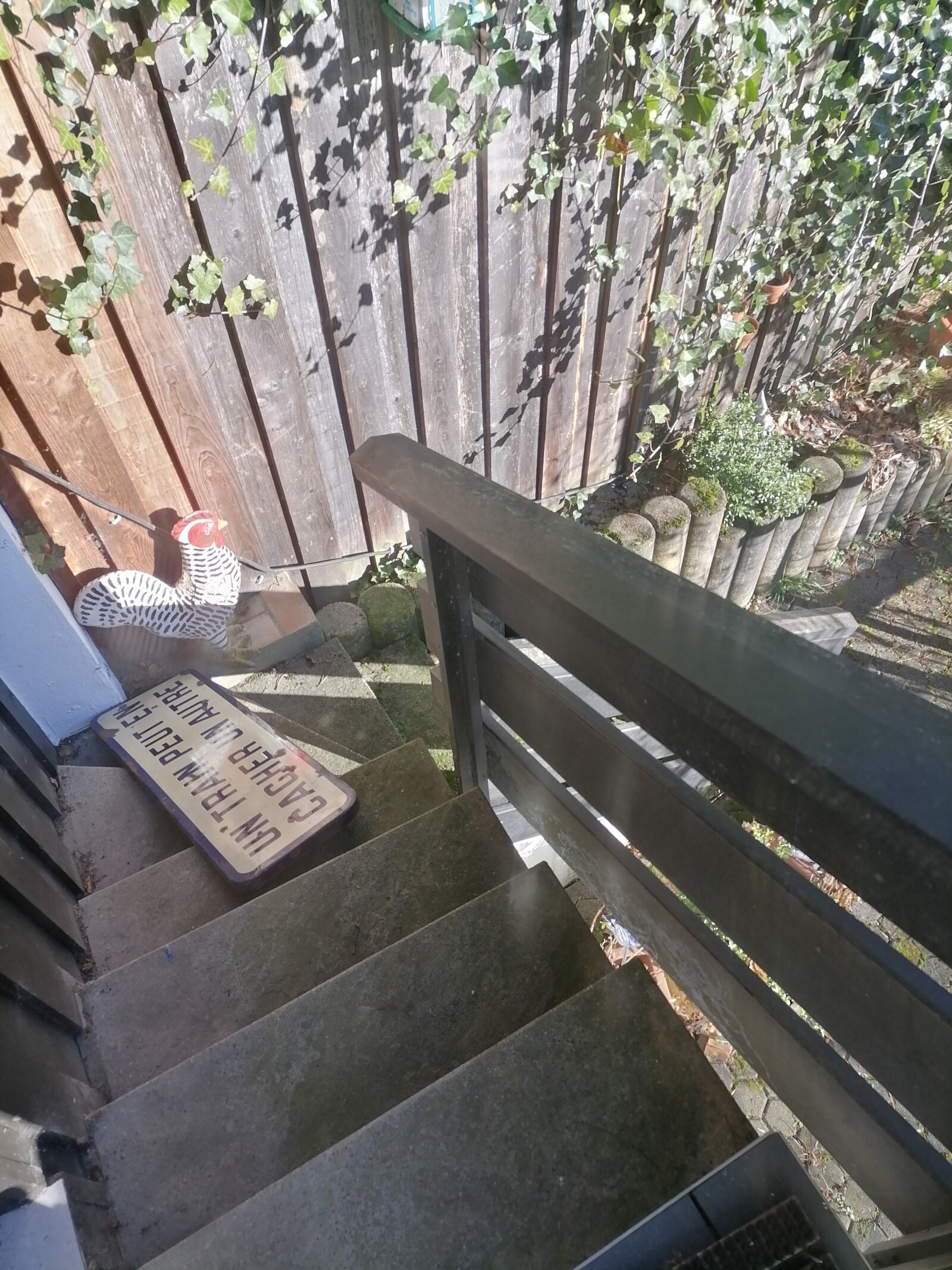 Treppenabgang vom Balkon in den Garten