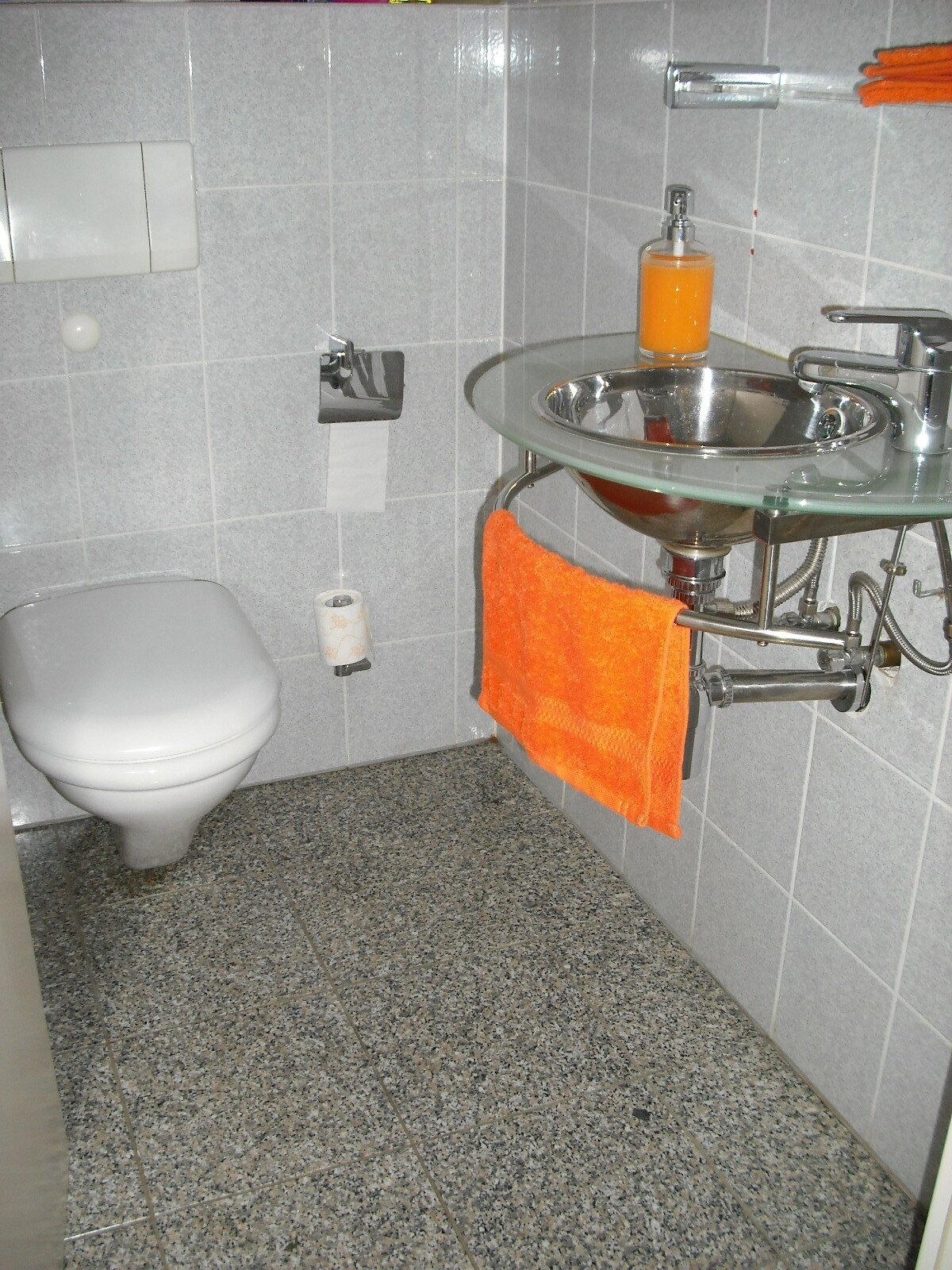 Gäste-WC 1.OG Gäste-WC 1.OG