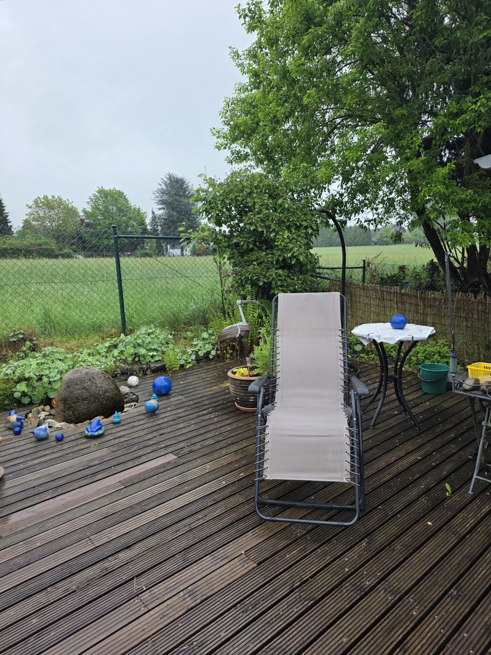separater Sitzplatz im Garten