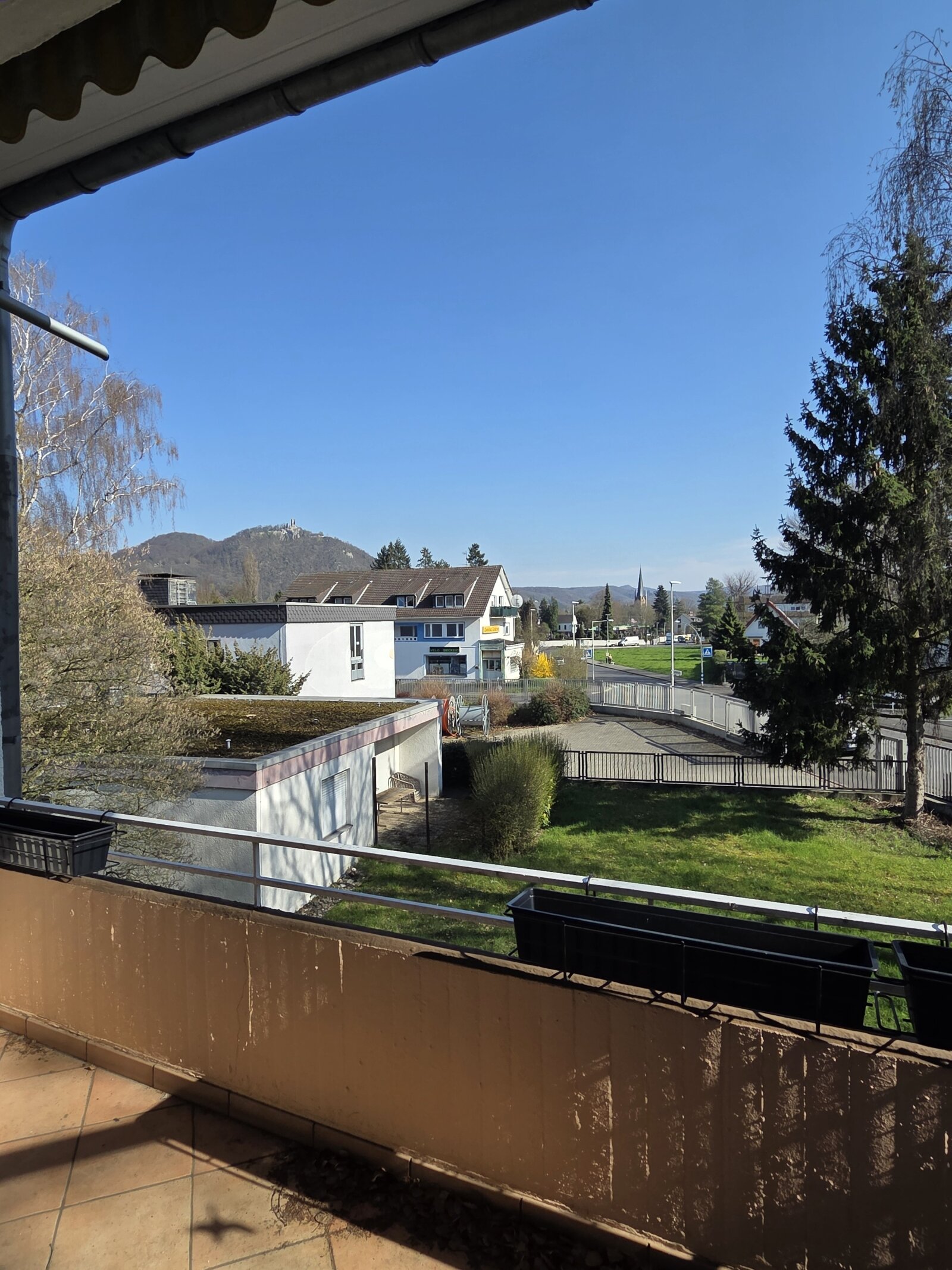 Blick vom Süd-Ost-Balkon